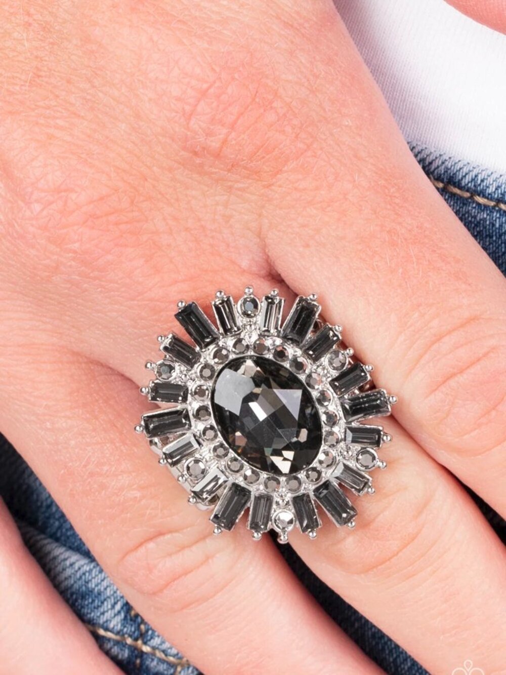 Paparazzi Jewelry Accessories - Astral Attitude - Silver Ring - Vintage